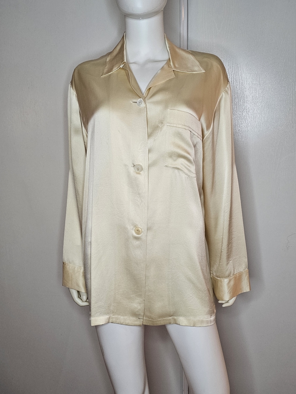 Susie Tompkins VTG 100% Silk  Button-Up Top Champagne Made In Honk Kong Size M